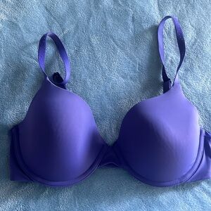 Gap body 34C Violet favorite t-shirt bra
